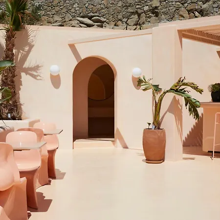 Hotiday Mykonos 5*